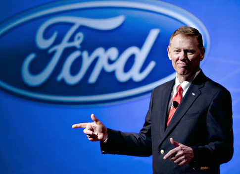 Allan Mullay, CEO de Ford podría ser el posible reemplazo de Steve Ballmer en Microsoft